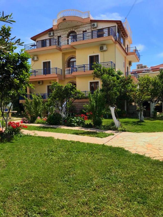 Вилла Vila Laura Pasha Ксамил Экстерьер фото